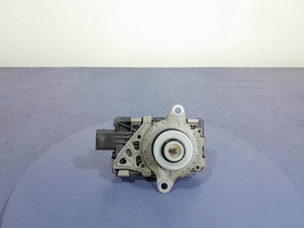 фото №1, Mercedes a w177 amg a45s регулятор редуктор a1779003506