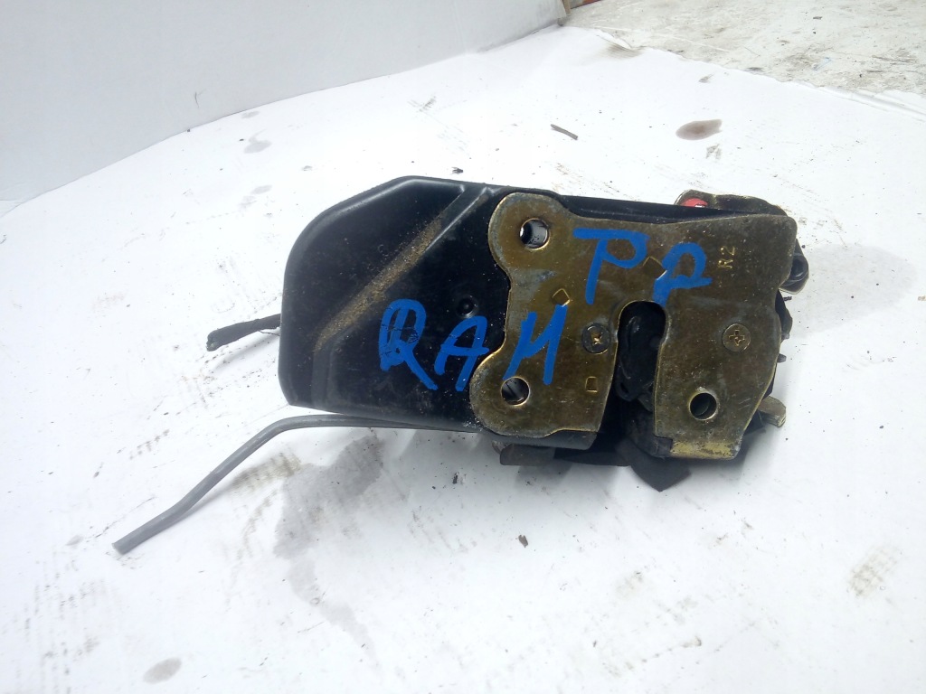 фото №2, Dodge ram iii замок правий перед передній 04-08