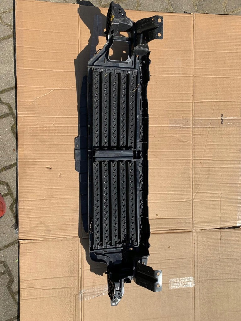 фото №6, Volvo xc60 ii 17- воздуховод воздуха шторка жалюзи