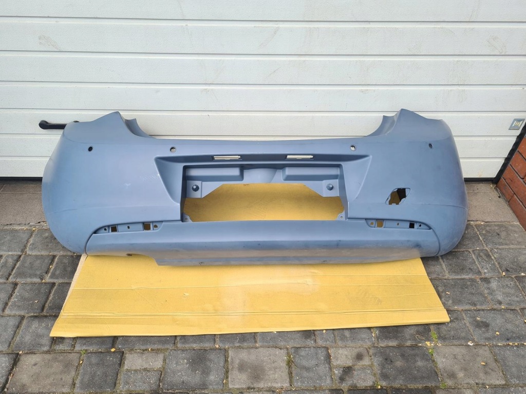Купить Opel astra j hb 5 дверь 2009-2012 rok бампер задний  13278378
