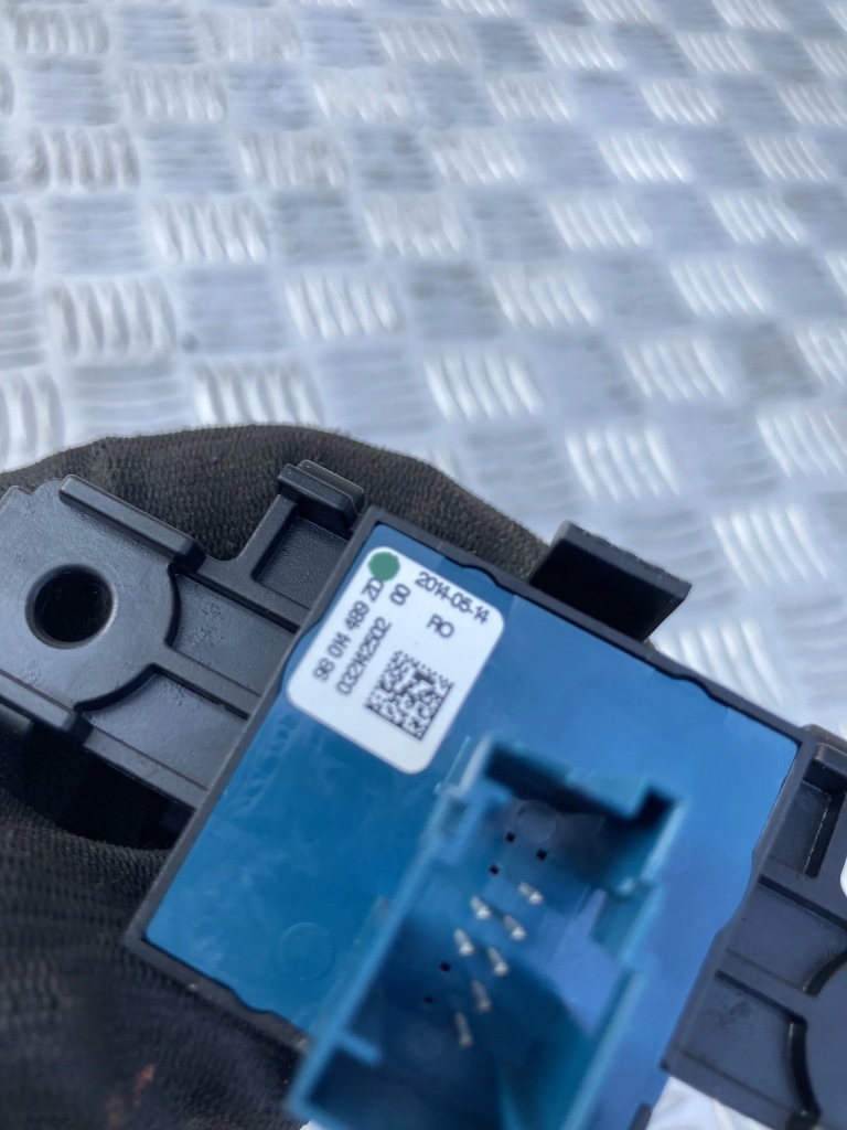 фото №2, Кнопка тормоза ручного citroen c4 picasso ii 13-