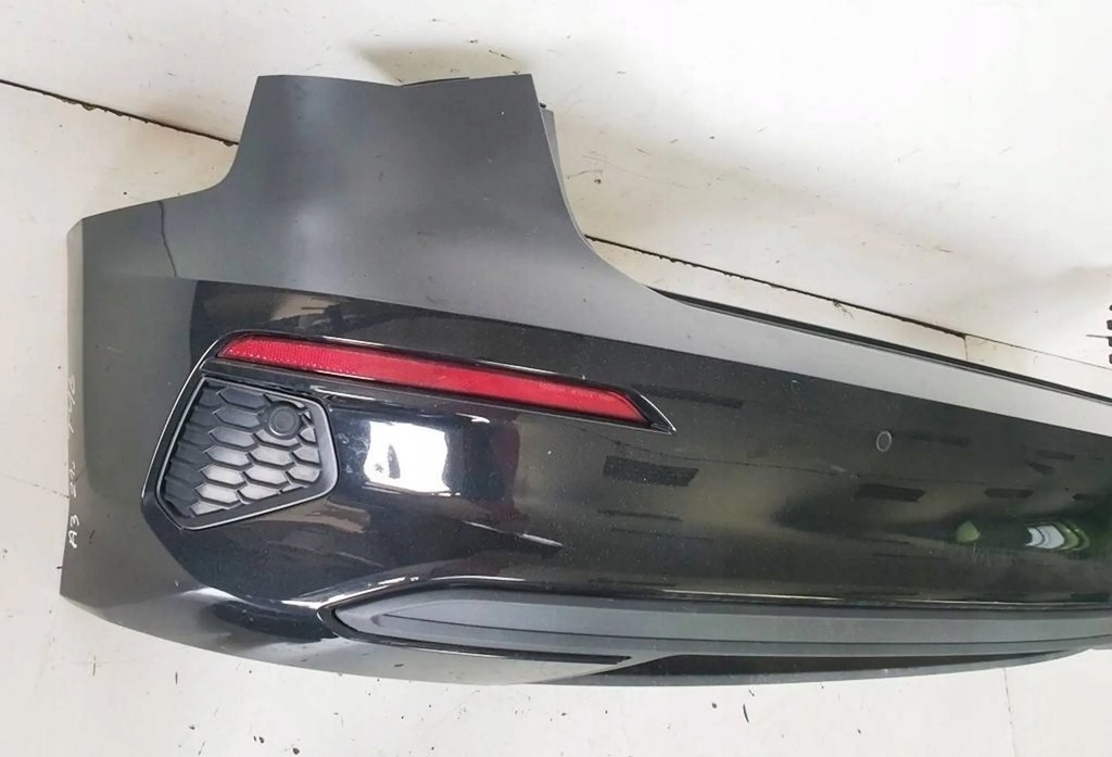 фото №9, Audi a3 8y 2021r sportback ly9t бампер pdc задня