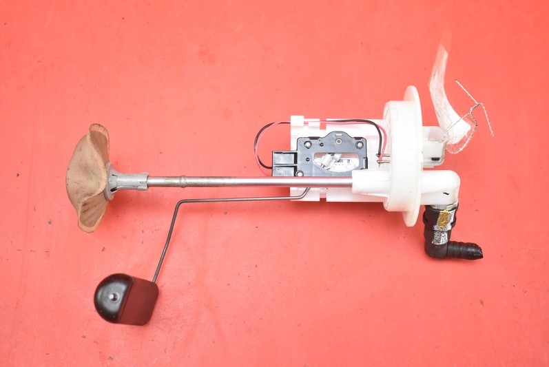 фото №5, Датчик рівня пального subaru xv 2.0 d 150 km 4x4 11-17