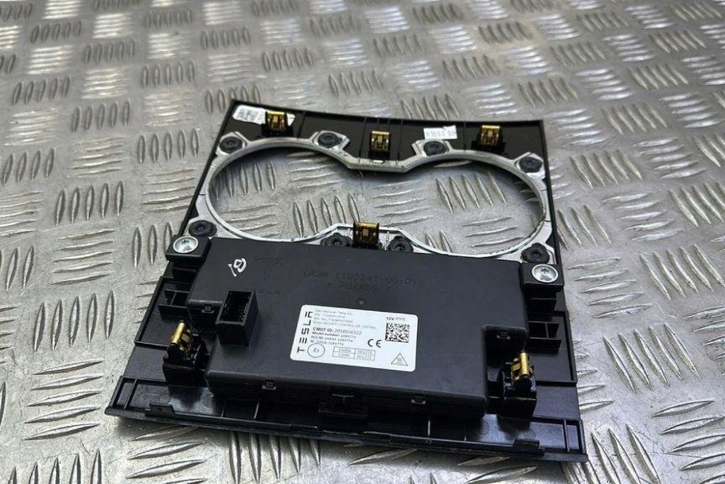 фото №1, Модуль центрального замка tesla model 3 110024100d electric 340kw 2020