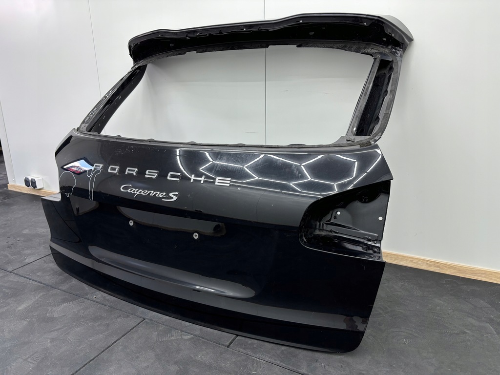 фото №10, Porsche cayenne 7p lift 15r- кришка багажника багажника