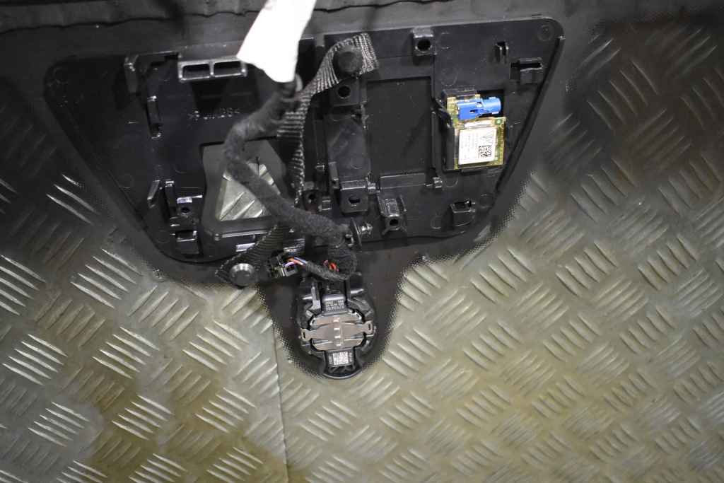 фото №6, Idealna стекло перед передняя porsche panamera 971 камера 1