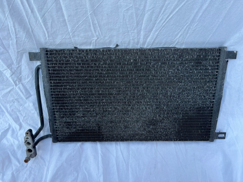 фото №1, Bmw e46 x3 e83 радиатор конденсатор кондиционер 8377648
