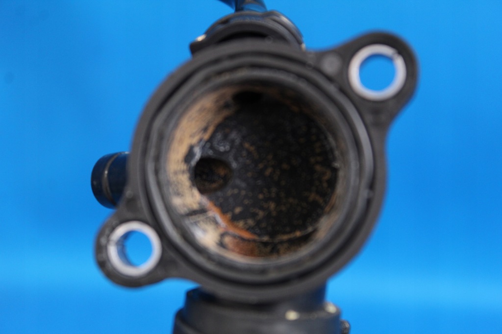 фото №7, Audi a4 b9 8w wąż wody патрубок 04l121131ad 2016r