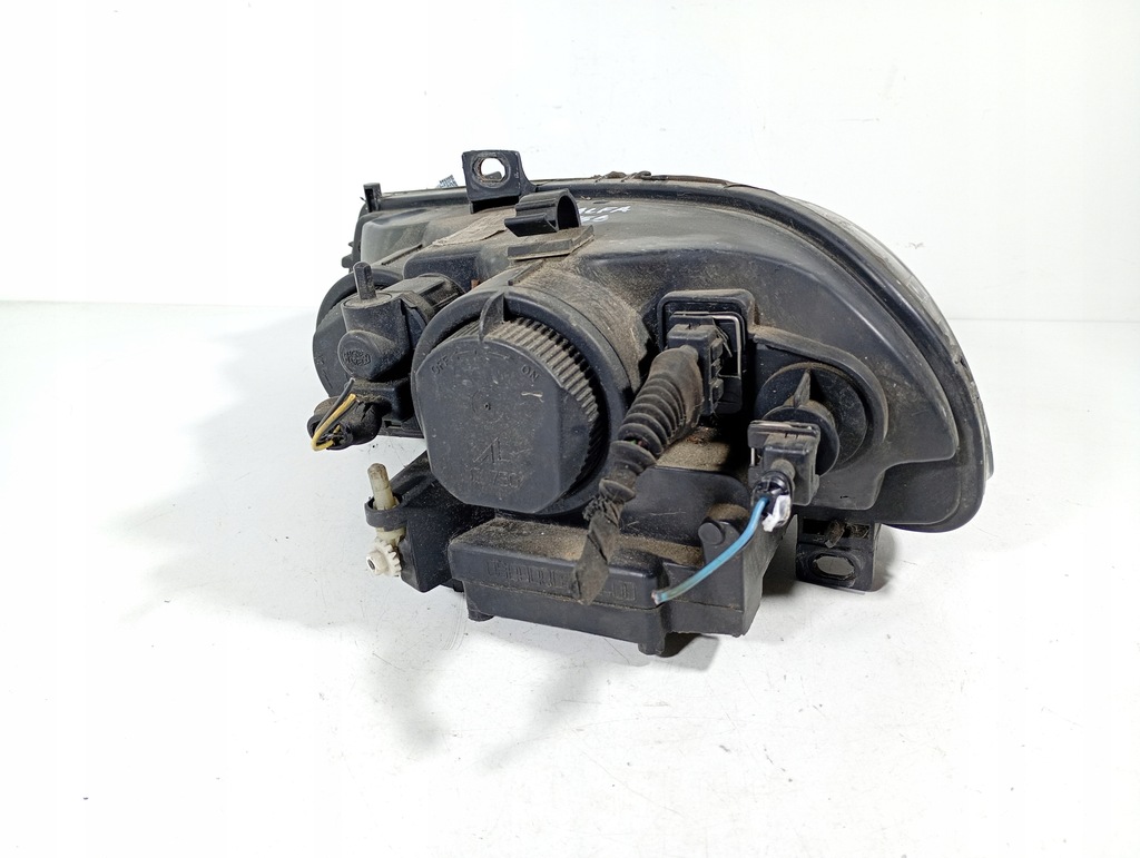 фото №4, Alfa romeo 147 fl 00-10 фара правый передний перед оригинальный номер 60695647