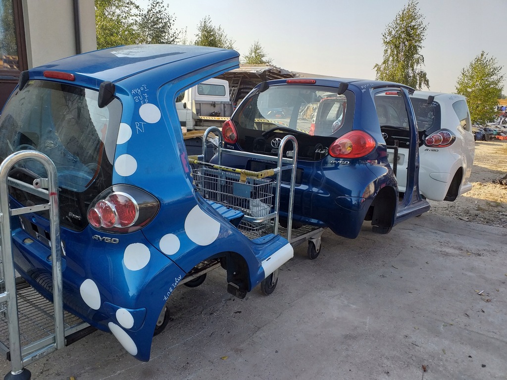 фото №7, Toyota aygo i блок двигателя a prwy перед порог