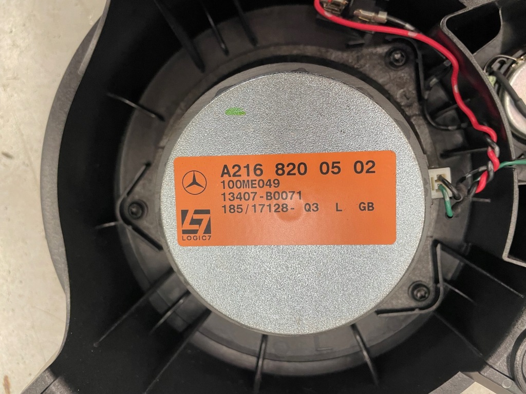 Динамик дверь harman kardon левый перед mercedes w216 Оригинал