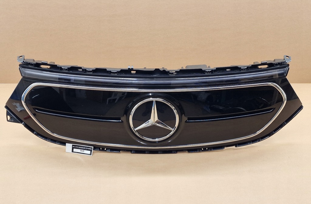 фото №1, Led накладка решётка радиатора решётка радиатора радиатор mercedes eqa h243 eqb x243