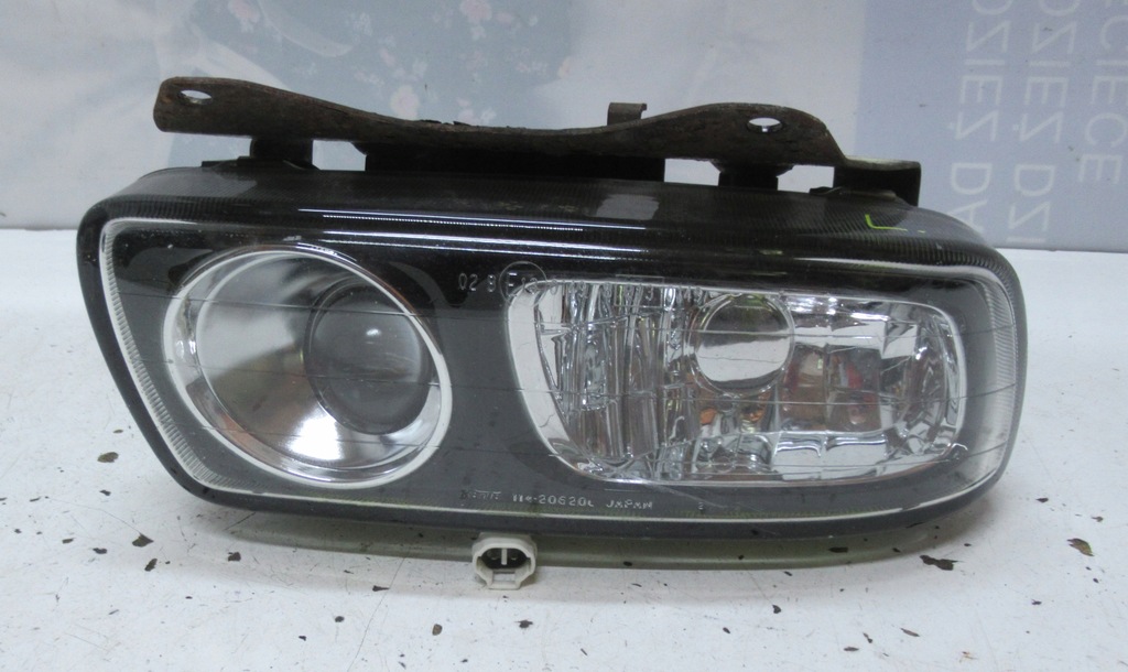 фото №1, Legacy 98r ii лампа левый перед europa kpl