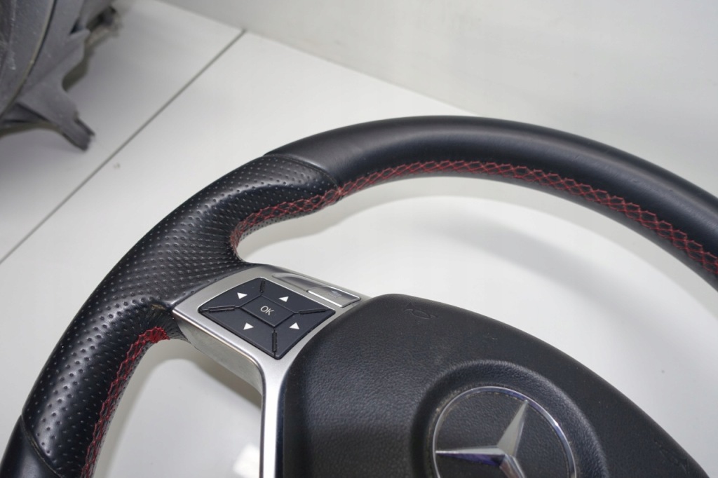 фото №8, Mercedes w204 повітропровід c-klasa lift amg w176 подушка w207