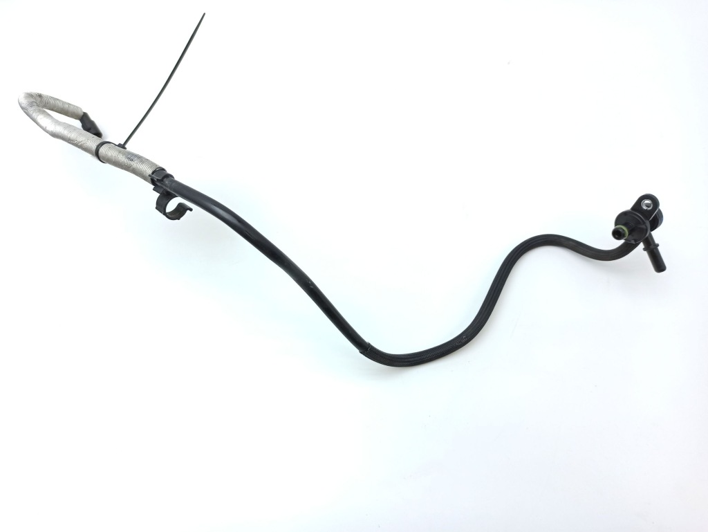 Mercedes-benz cla c117 x117 w117 шланг топлива a1330101500 Цена