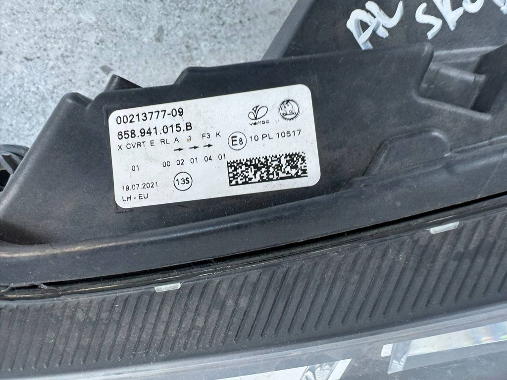фото №8, Skoda kamiq лампа права ліва full led 658941015b