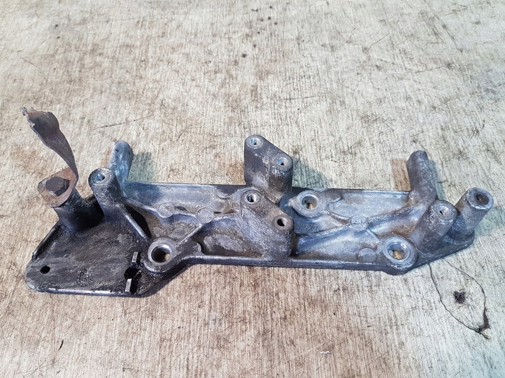 фото №1, Кронштейн двигуна коробки ford galaxy mk1 2.0 16v