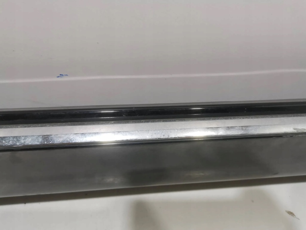 фото №15, Mercedes e w213 молдинг порог правая хром