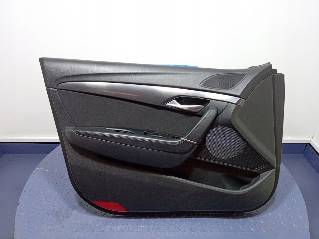 фото №1, Hyundai i40 lift оббивка двері перед ліва 82330-3z000