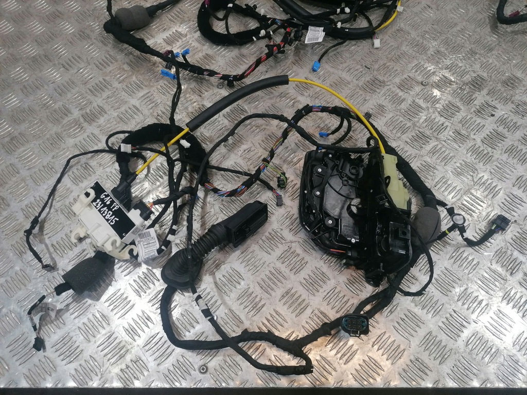 фото №7, Bmw 8 f93 g16 замок двері лівий правий задня перед з доводчик