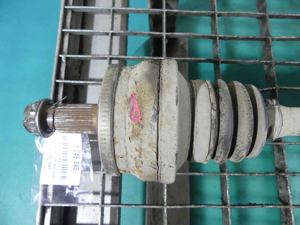 фото №2, Приводной вал правая задняя mercedes clk c209 w209 2.2 cdi