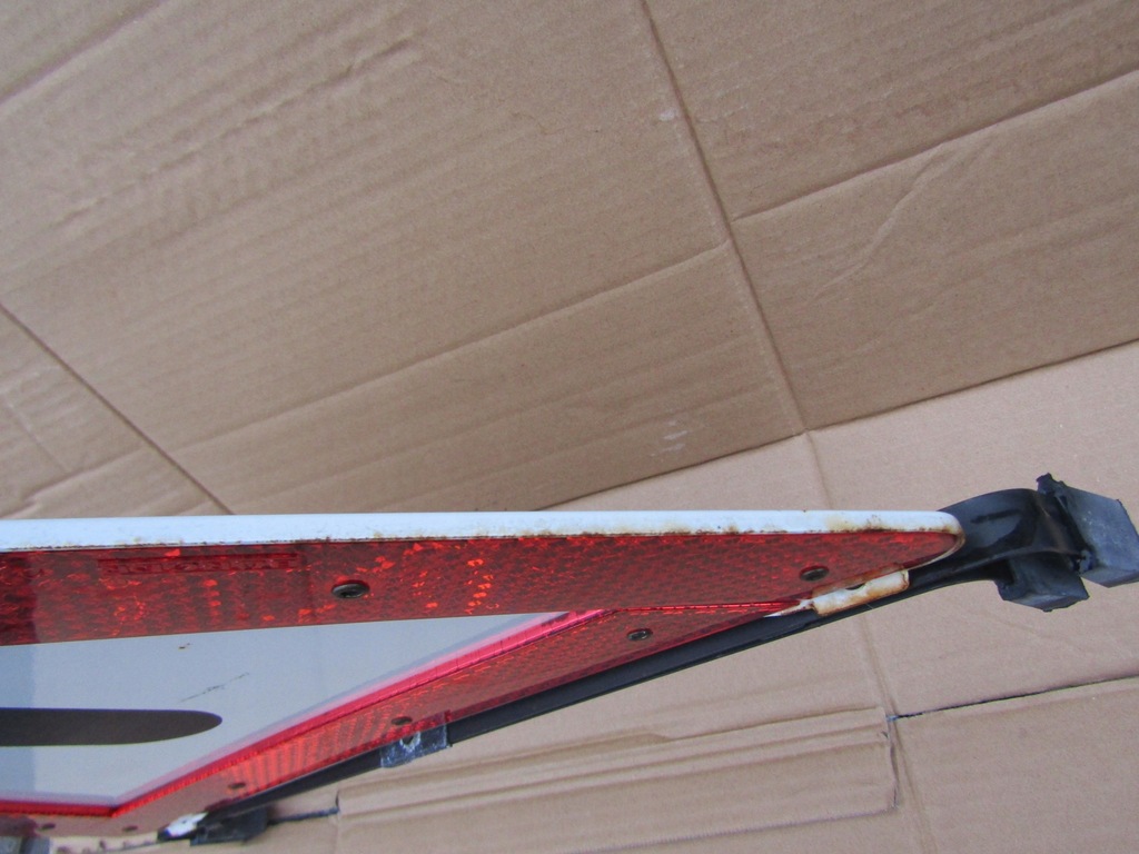 фото №9, +e7 mercedes w124 w201 трикутник попереджувальний sedan coupe