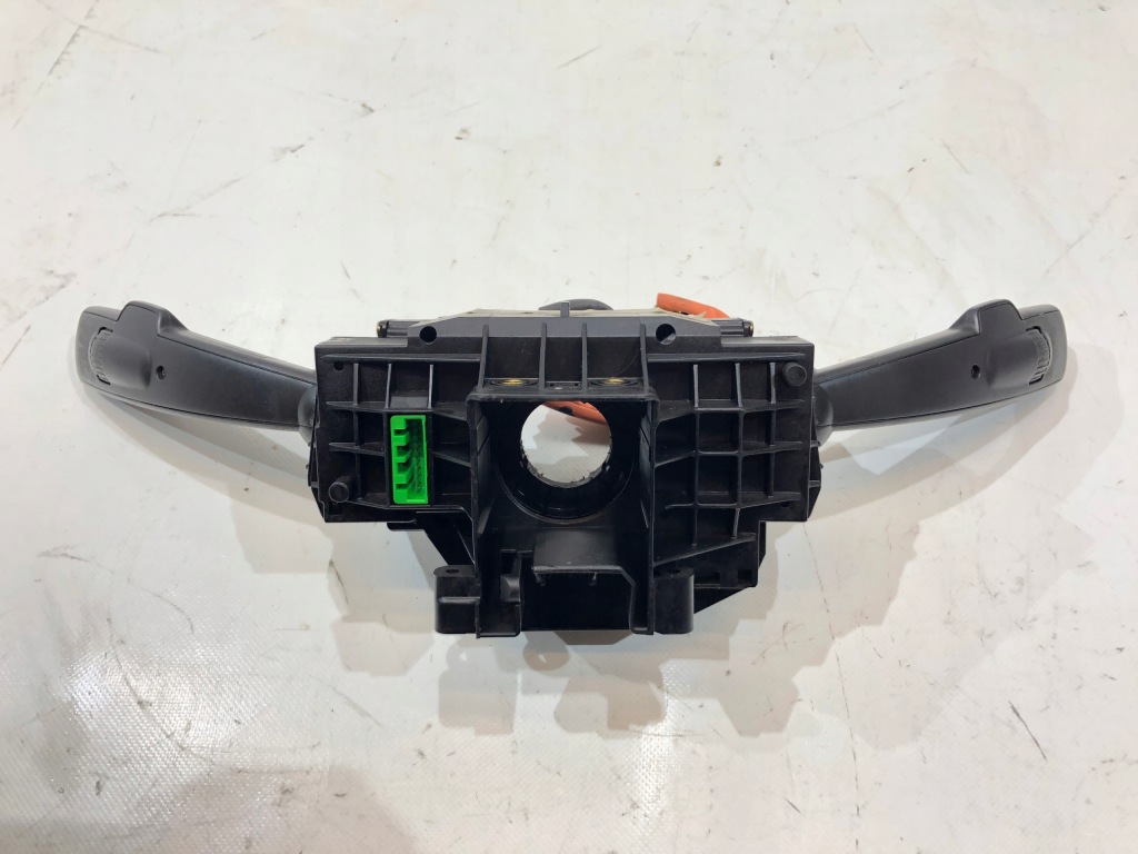 фото №5, Volvo v50 c30 переключатель переключатели лента 19811981