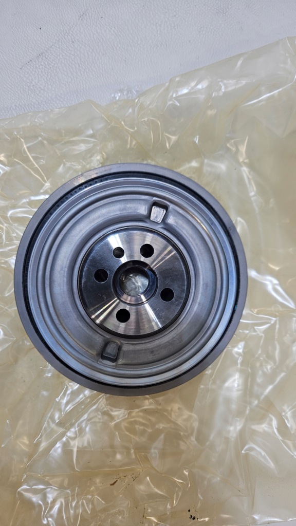 фото №4, Шкив с глушителем колебаний man tge vw crafter 04l105251p nowe
