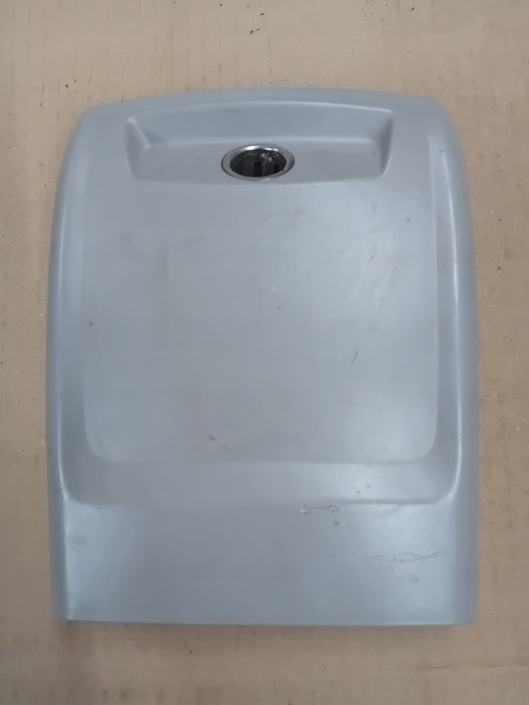 фото №1, Роз'єм прикурювача захист підлокітник задня volvo v50