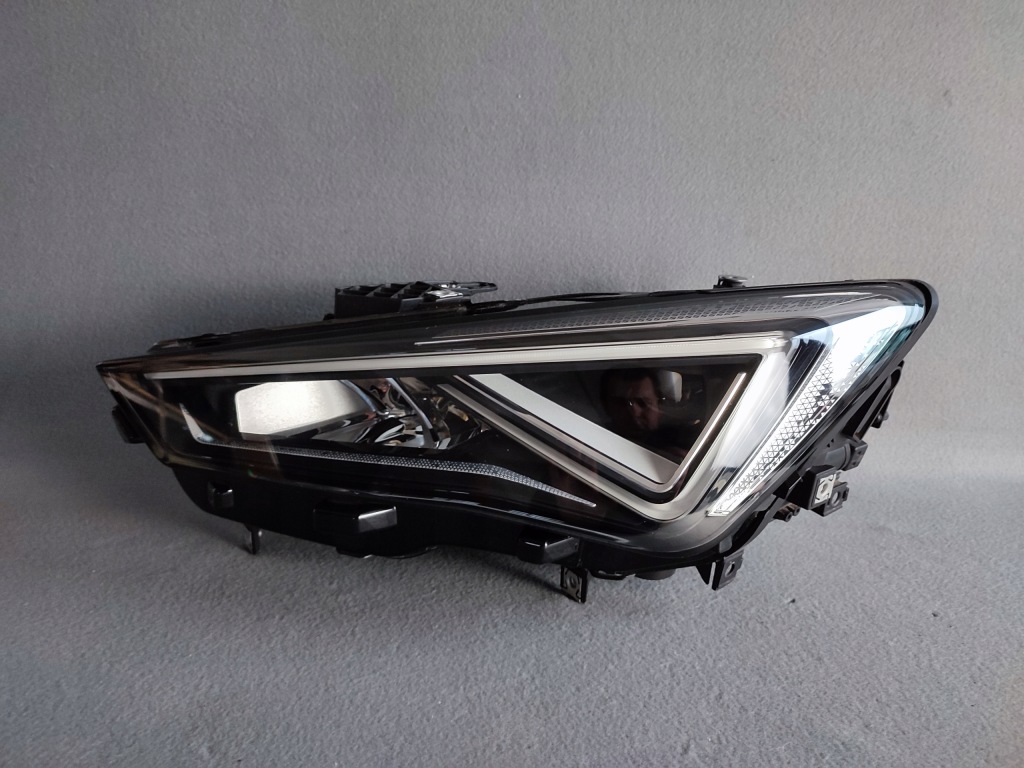 фото №1, Seat leon iv 4 full led лампа левая eu 5fb941007b