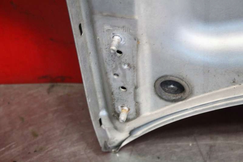 Капот крышка двигателя серебристая audi a4 b6 00-05 Киев