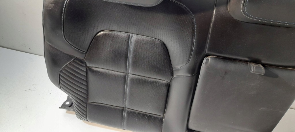 Renault arkana спинка сидіння niebieska нитка rar1 Ціна