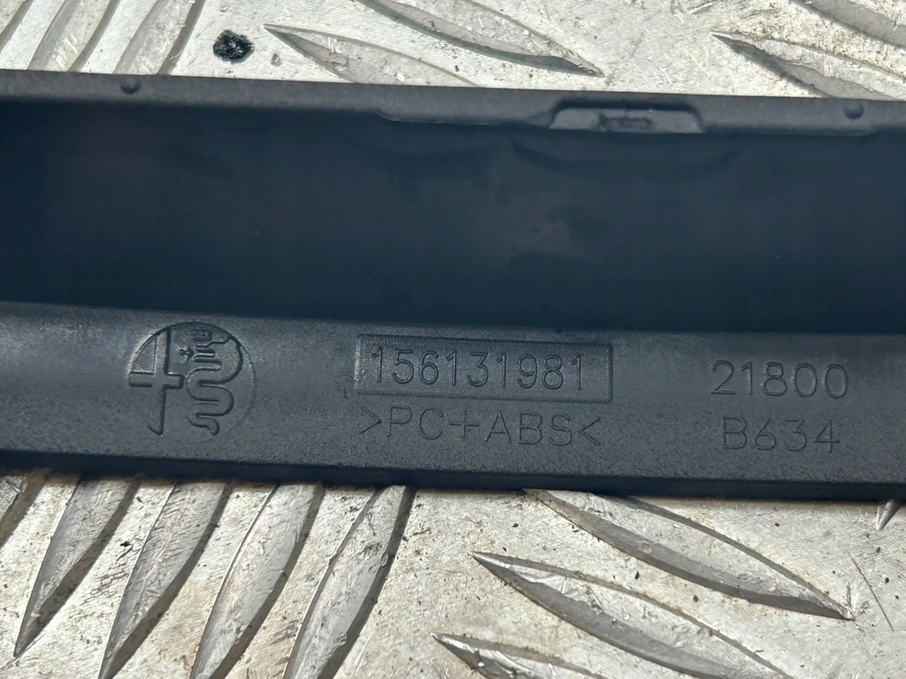 фото №3, Рамка тунель середнього кнопка ручного alfa romeo stelvio 156131981