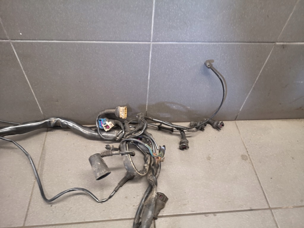 фото №7, Жгут двигателя audi a6 c4 2.6 abc eu