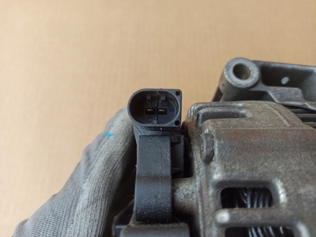 фото №7, Генератор mercedes cls w219 5.5 v8 a0131545602