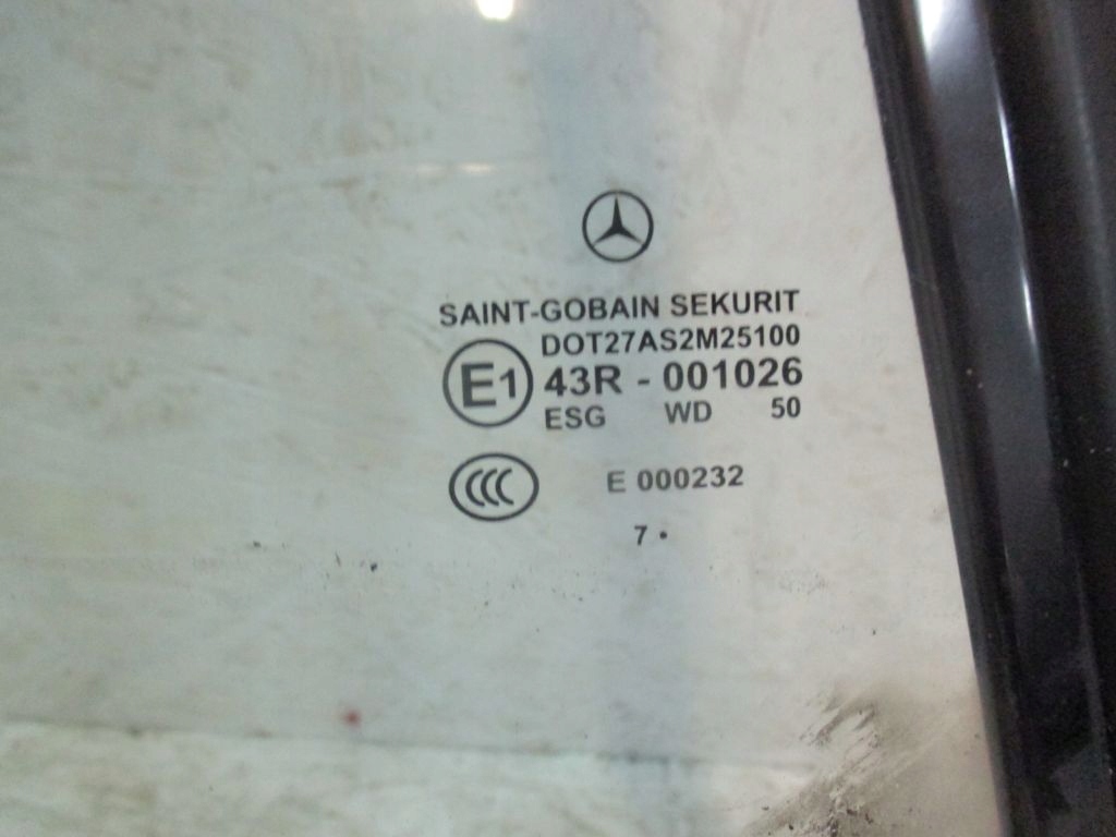 фото №2, Mercedes clk w209 скло кузовна задня права