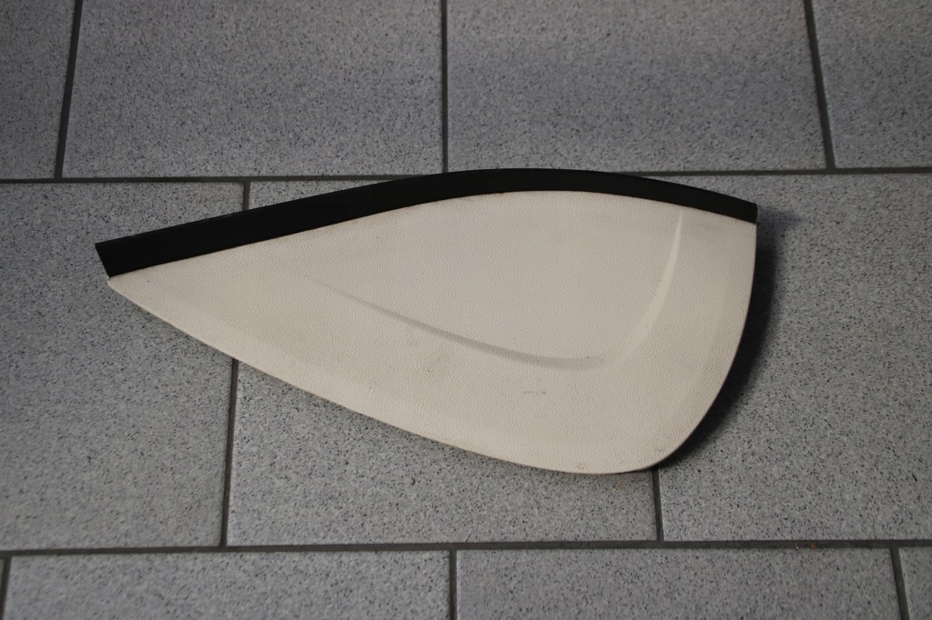 фото №1, Bmw 7 g11 g12 захист заглушка панелі консолі ліва 9368311