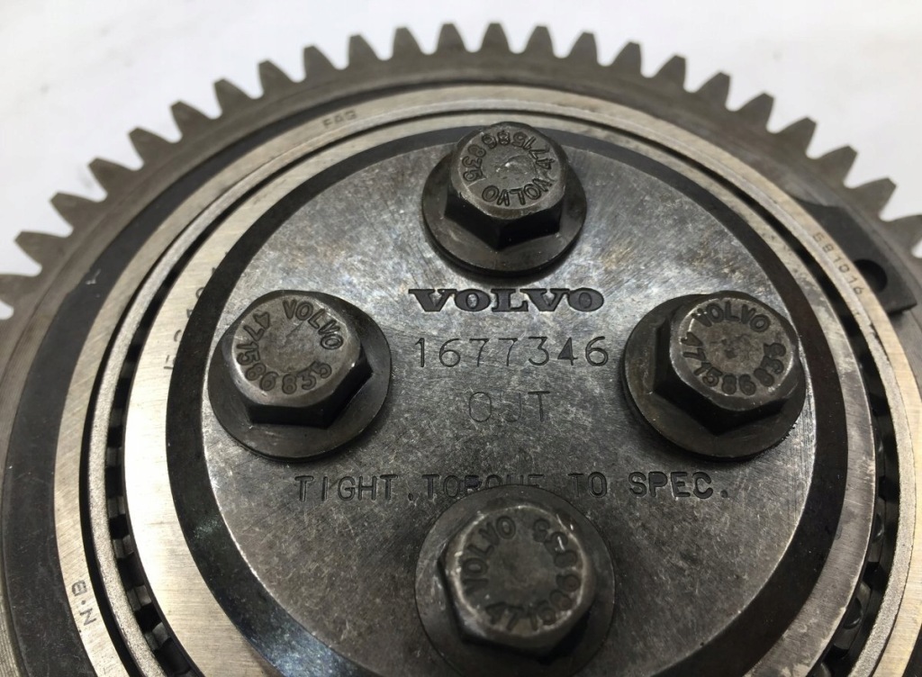 1677346 volvo sprzęt проміжний Оригінал