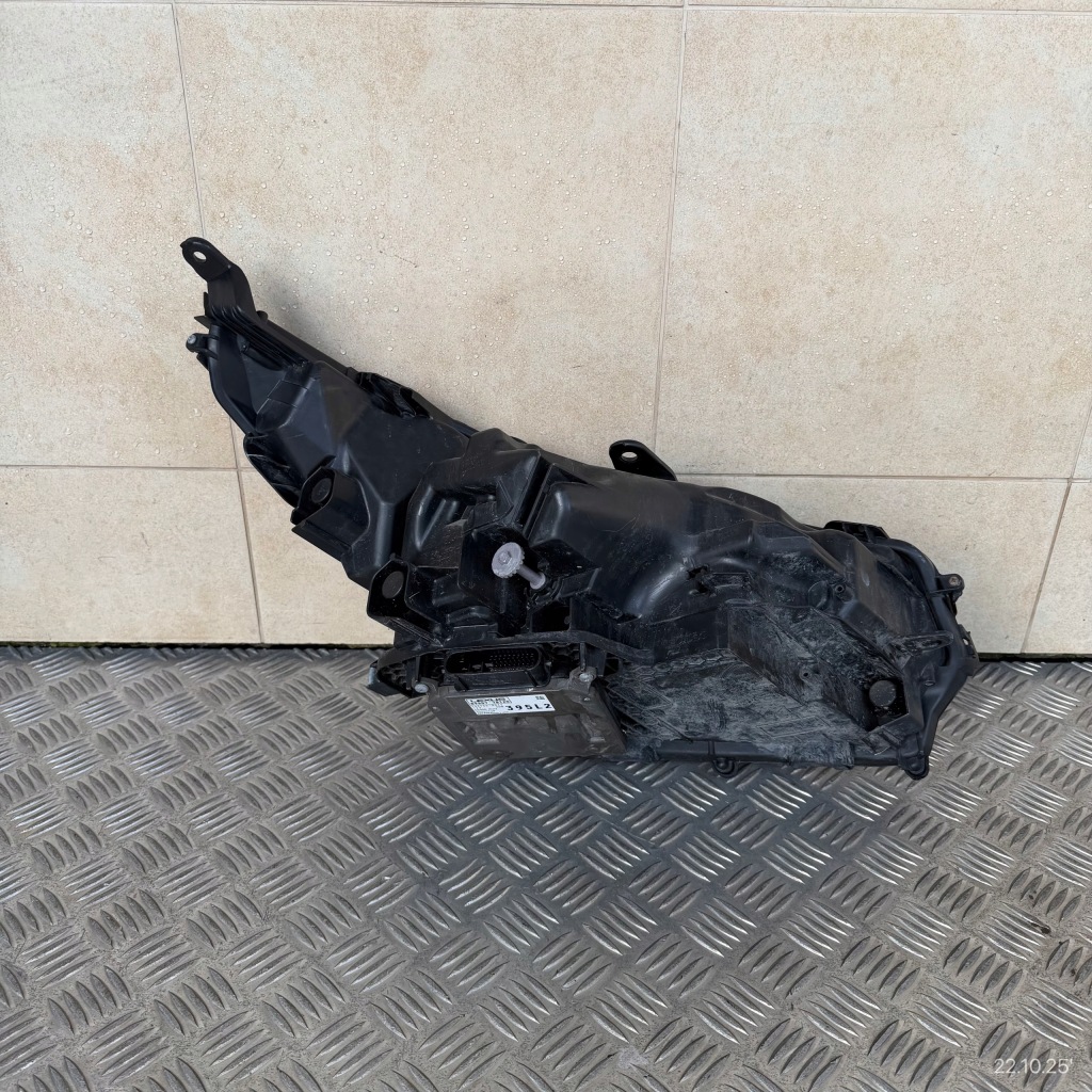 Фара левая правый  фары передние комплект full led lexus nx f-sport рестайлинг Киев