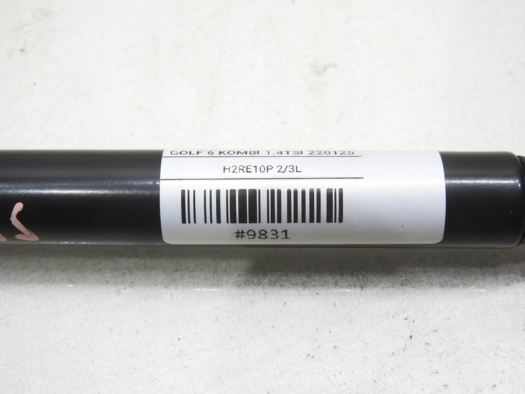 фото №9, Привід амортизатор капот vw golf vi