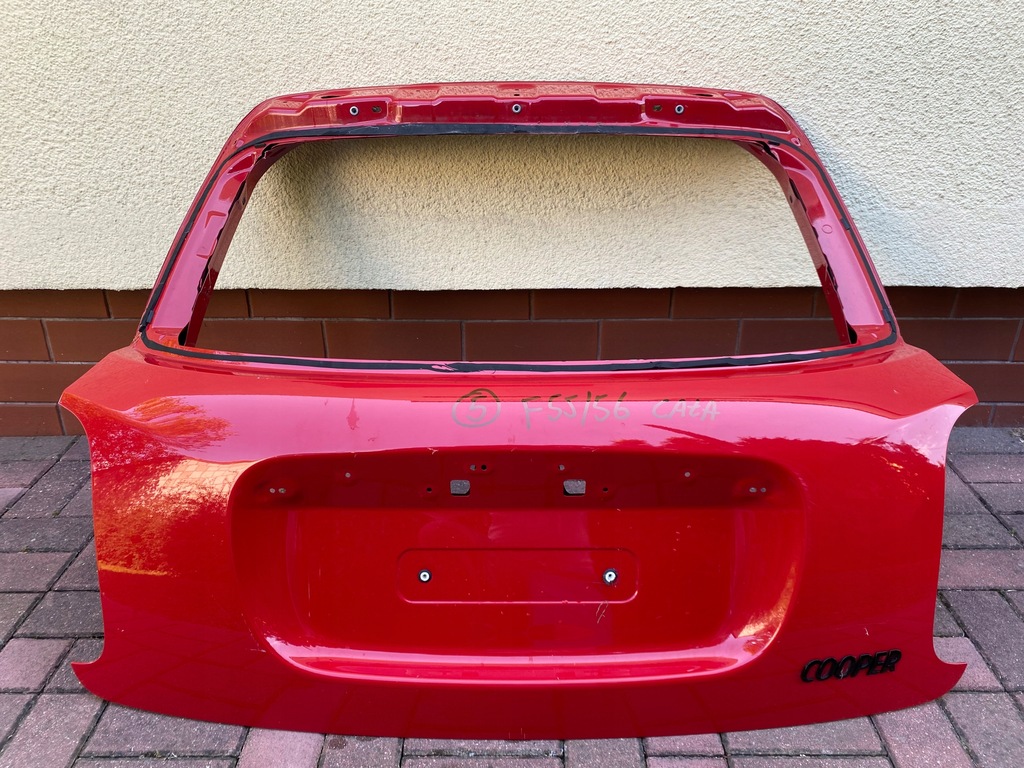 фото №1, Mini f55 f56 крышка багажника задняя без оснащения / czerwona