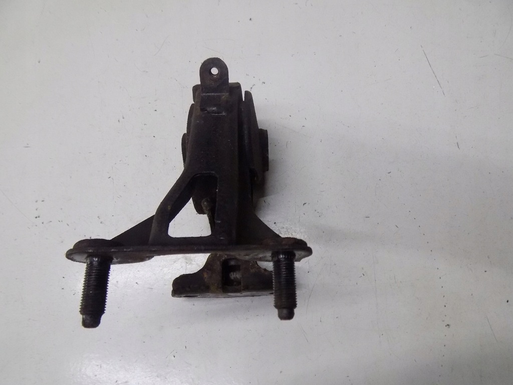 фото №8, Toyota auris i 06-09 1.4 кронштейн подушка кронштейн