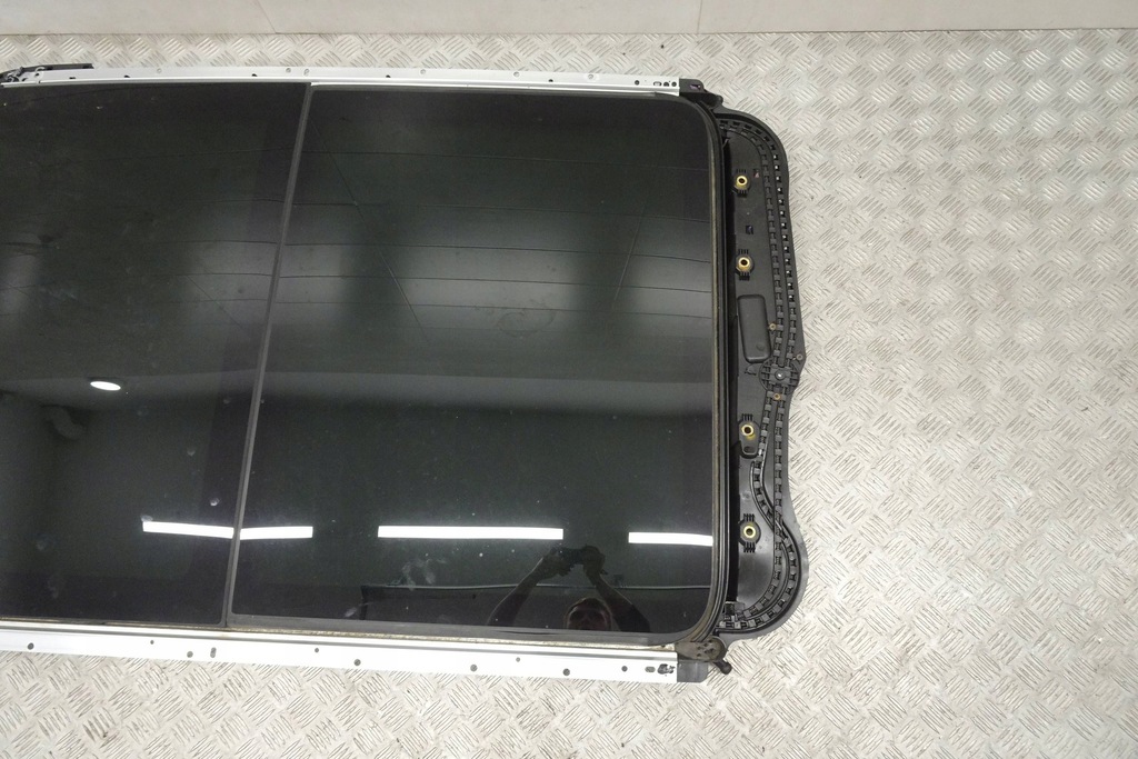 фото №3, Mg marvel r люк панорама крыша комплект 22-