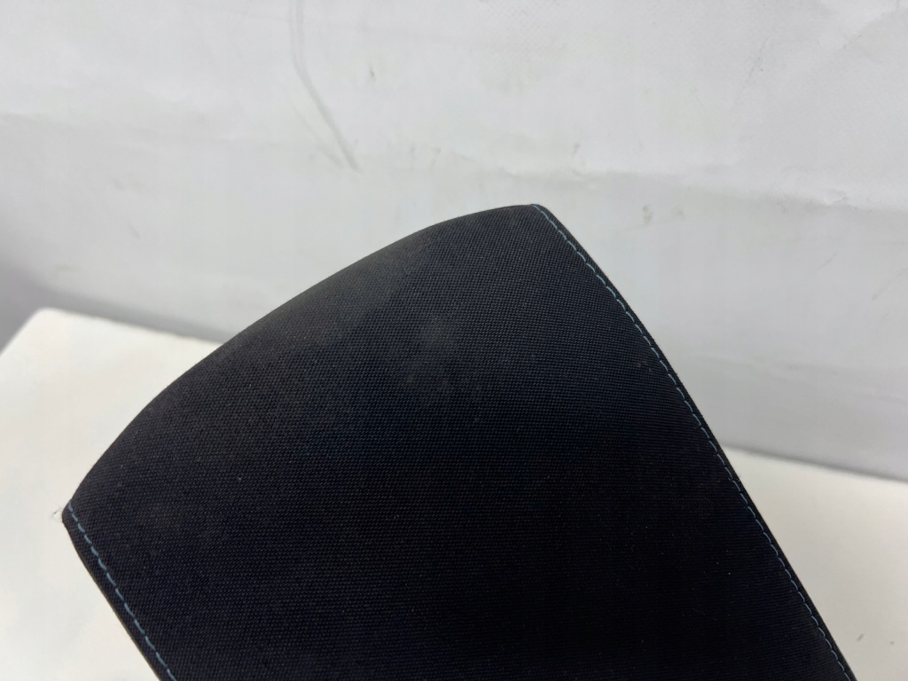 фото №3, Vw t-roc підлокітник матеріал niebieska nić