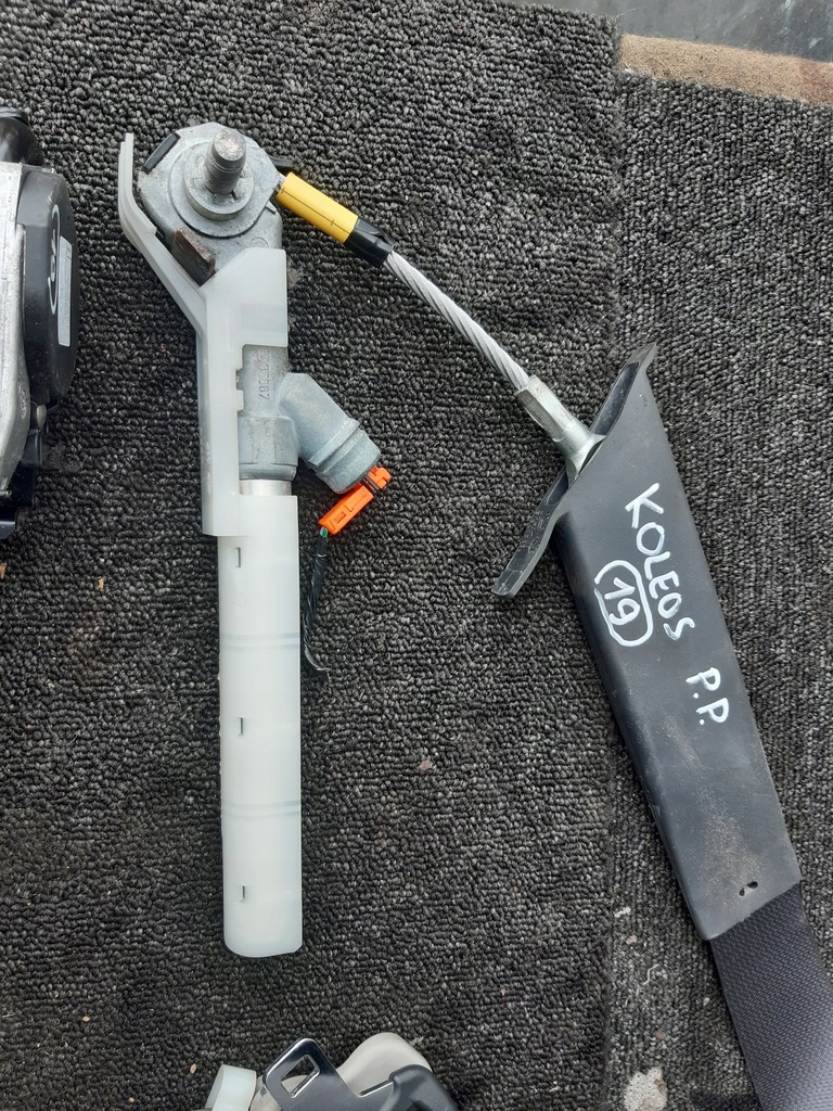 фото №2, Pas безопасности правый перед renault koleos ang