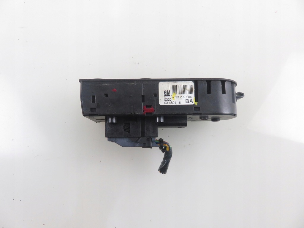 фото №8, Панель вікон opel zafira b a05 13209204ba