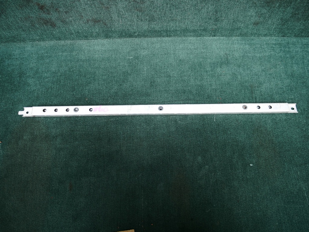 фото №1, Балка передняя болты aston martin dbs superleggera am700 2018-2024r