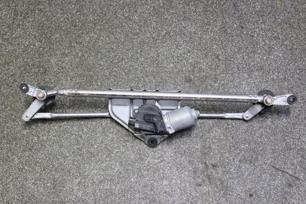 фото №1, Camaro ss 6.2 09-15 механизм дворник