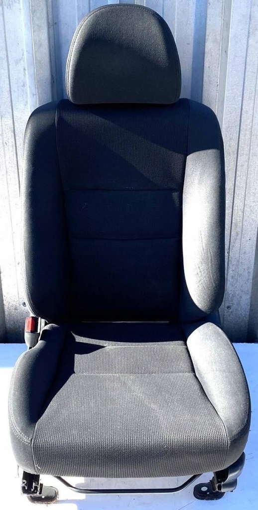 Купить Honda civic vii 7 сиденье левое  перед hb 5d