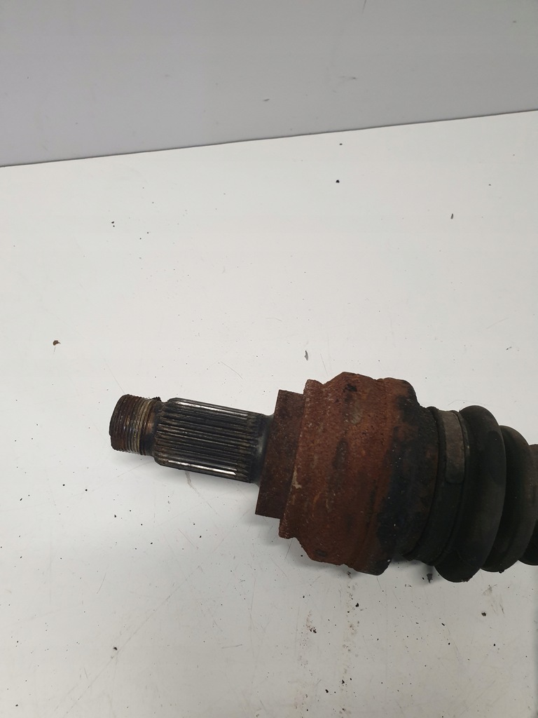 фото №4, Приводной вал półośka задняя правая задняя правый bmw e60